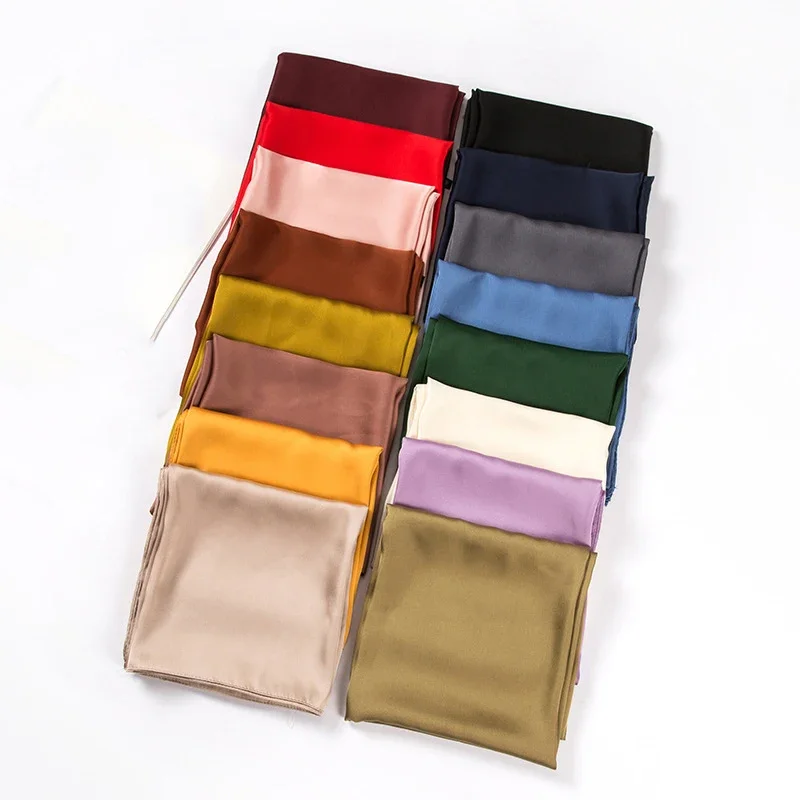 Women Bags Wholesale - ผ้าพันคอซาตินผู้หญิง 70 ซม.สีเรียบพื้นผิวผ้าพันคอแฟชั่นคออุปกรณ์เสริมสําหรับสุภาพสตรีกระเป๋าผ้าพันคอขายส่ง