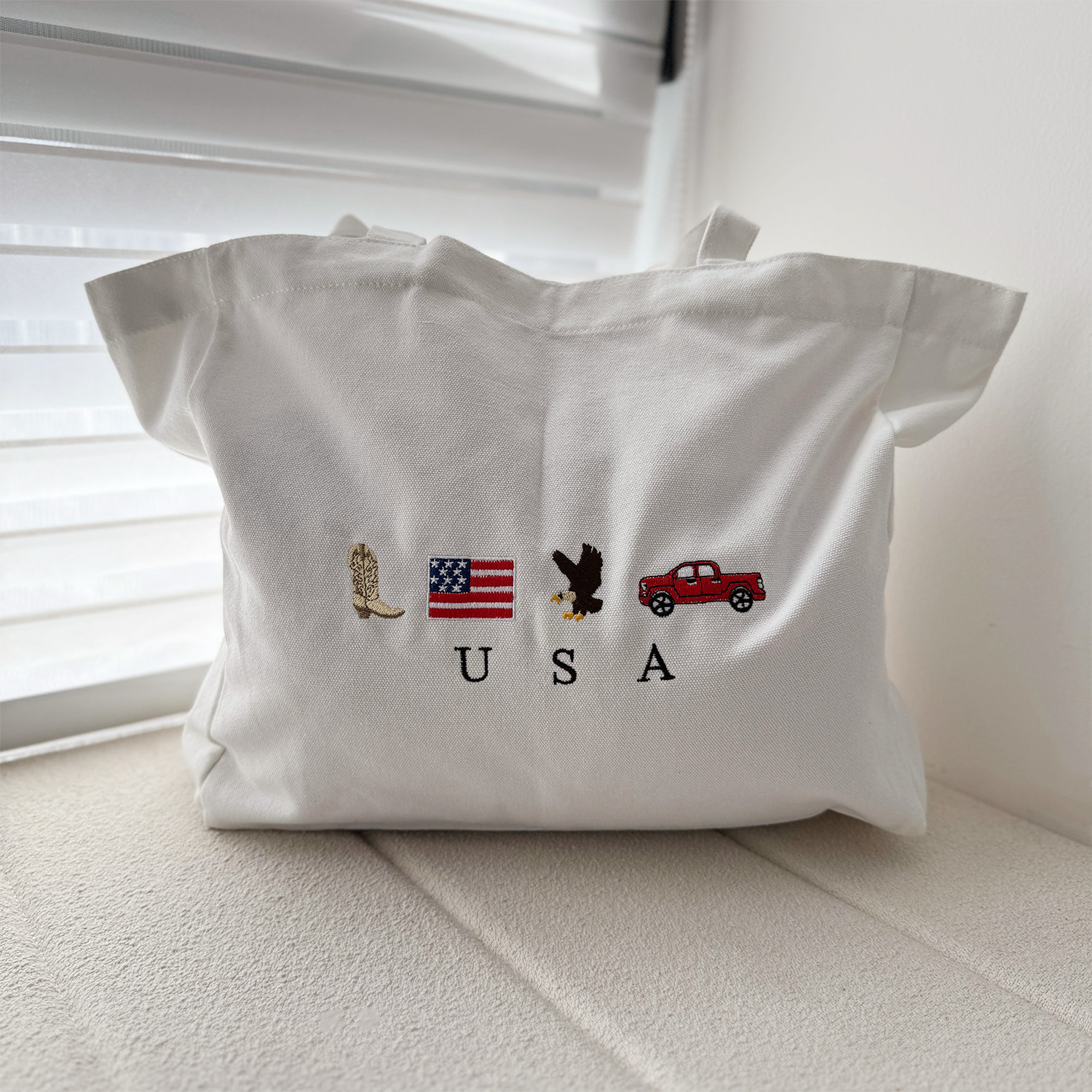 Women Bags Ck - กระเป๋า tas Jinjing kanvas ลายปักสีขาวสไตล์วินเทจกระเป๋าช็อปปิ้งใช้ซ้ำได้แฟชั่นสตรีทกระเป๋าสะพายไหล่ตะวันตก