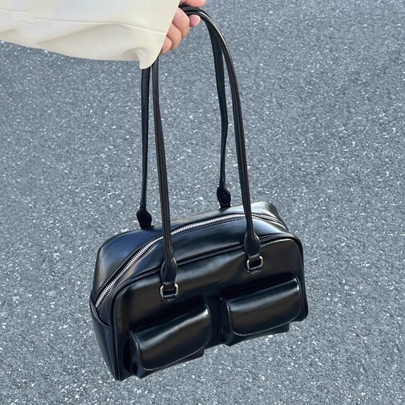 Women Bags Wholesale - กระเป๋าถือผู้หญิงสไตล์เกาหลี สำหรับใช้ในชีวิตประจำวัน กระเป๋าสะพายไหล่แบบเรียบง่าย ราคาประหยัด ขายส่ง กระเป๋าโบว์ลิ่ง