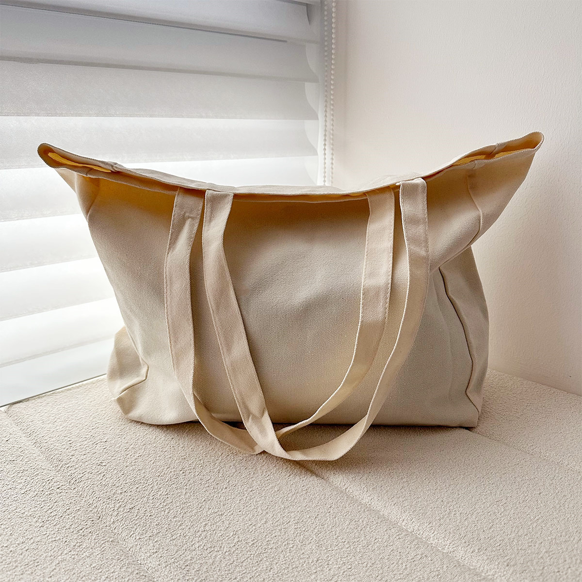 แคลิฟอร์เนีย EST.1850สตรอเบอร์ - Women Bags Ck บทวิจารณ์และราคา