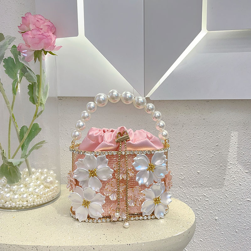 กระเป๋าถือโลหะแบบโปร่งลายดอกไม - Clutch Bag Evening บทวิจารณ์และราคา