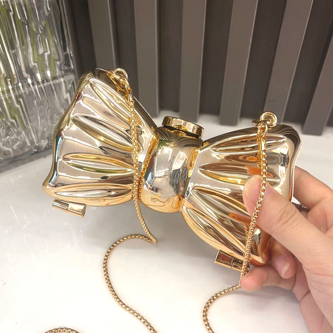 Golden กระเป๋ากระเป๋าและกระเป๋ - Clutch Bag Evening บทวิจารณ์และราคา