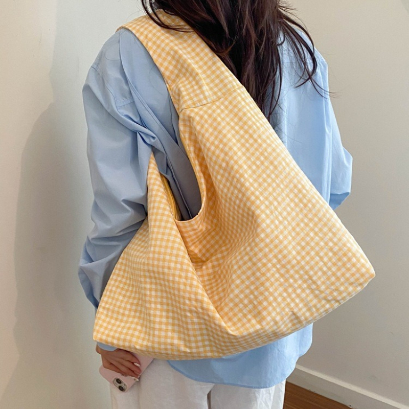 กระเป๋าถือสะพายไหล่ลายสก็อตพาส - Hobo Bag Slouchy บทวิจารณ์และราคา