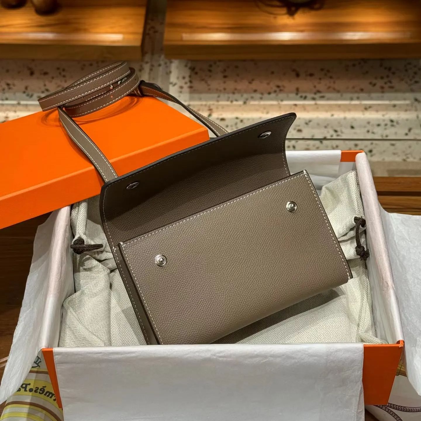 2024 ขายร้อนแฟชั่นเลดี้กระเป๋า - Women Bags Price บทวิจารณ์และราคา