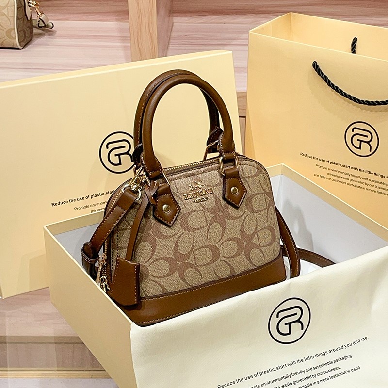 กระเป๋าถือผู้หญิงแบรนด์ดัง รุ่ - Women Bags Trend 2025 บทวิจารณ์และราคา